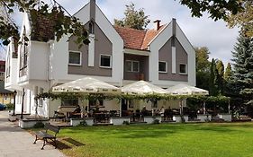 Parkova - pokoje hotelowe